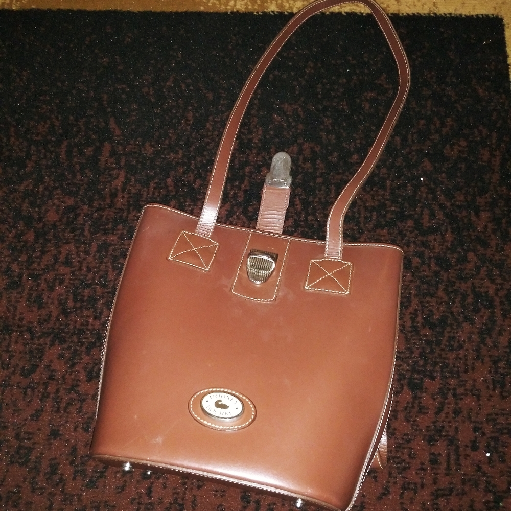 Dooney&Bourke